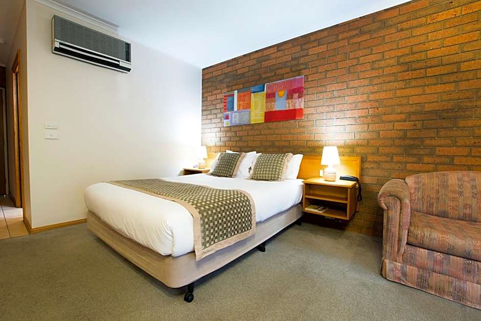 Sportslander Motor Inn