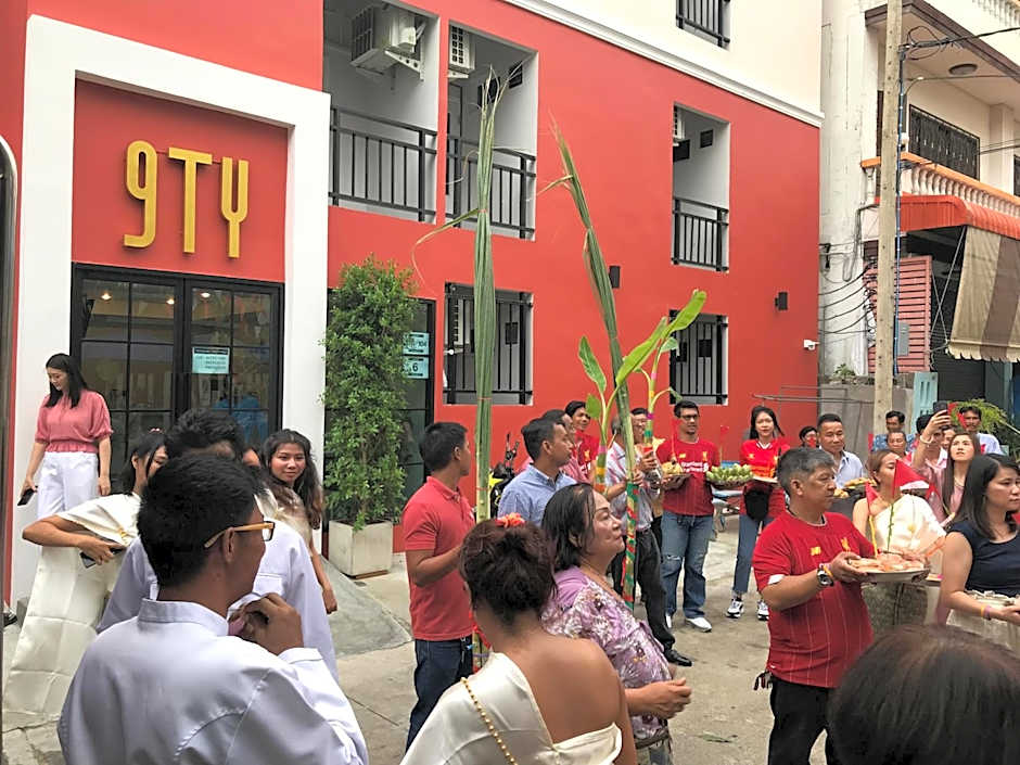 9TY hotel (ninety hotel)