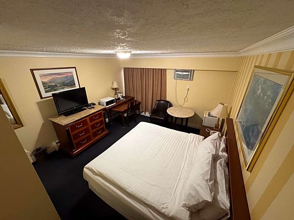 Island Travel Inn