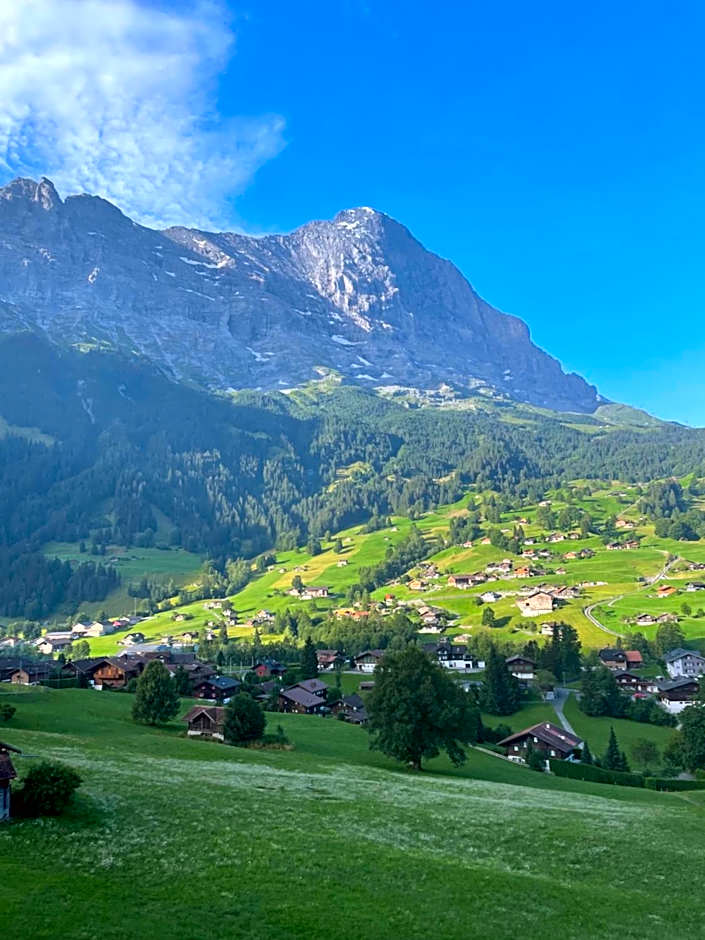 Basic Rooms Jungfrau Lodge