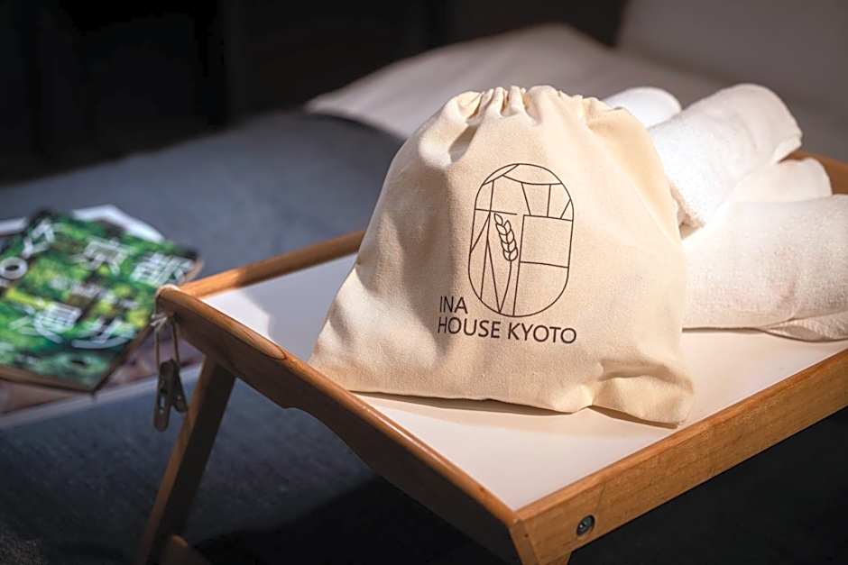 INA HOUSE Nijojo