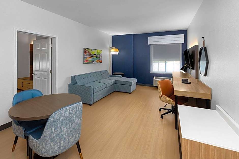 La Quinta Inn & Suites by Wyndham San Antonio Northwest
