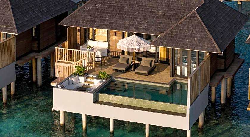 Sun Siyam Iru Fushi - Free Transfer for two with minimum 7 nights stay