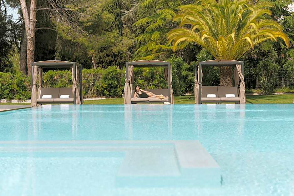 Pietra Bianca Hotel