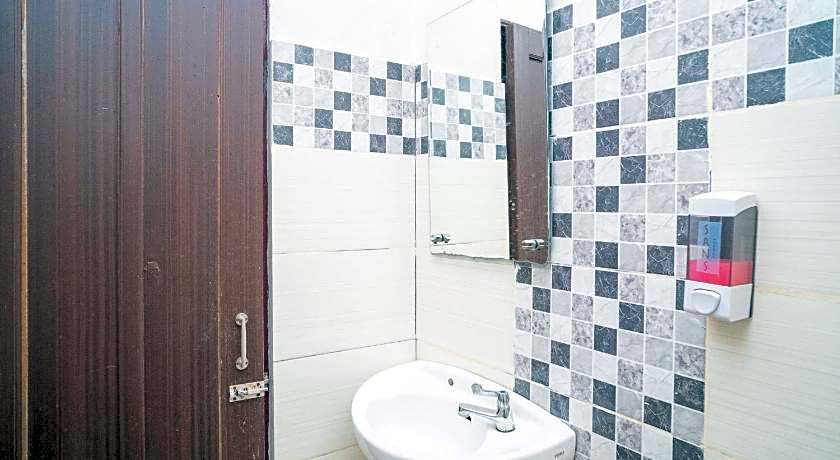 Sans Hotel Zam-Zam Syariah Palangkaraya 