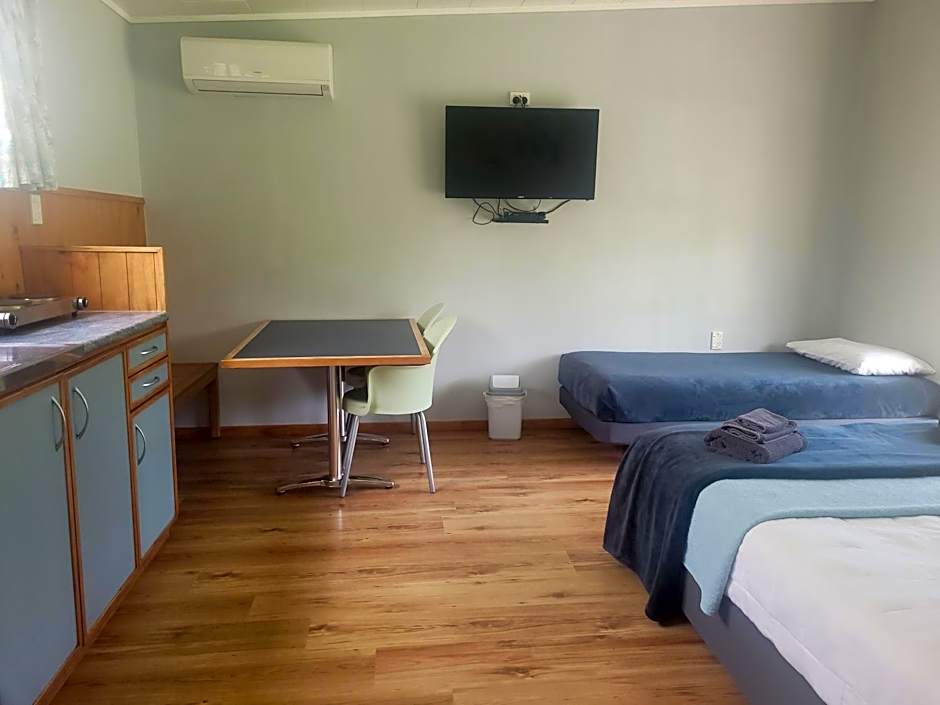 Dickson Holiday Park