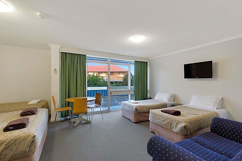 Alexander Motor Inn & Apartments