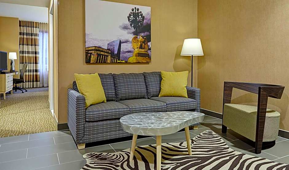 DoubleTree by Hilton - Philadelphia Center City