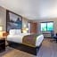 Super 8 By Wyndham St. Regis