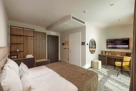 Superior Double Room with Disability Access
