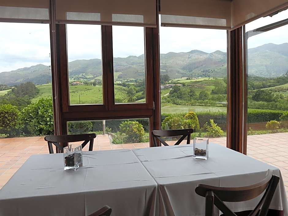 Hotel Puerta Del Oriente