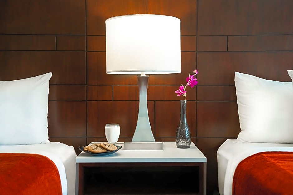 ALO Hotel by Ayres, Orange