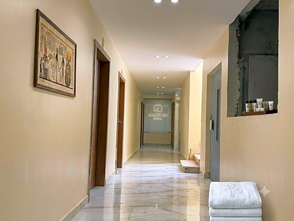 Amon Ra Hotel