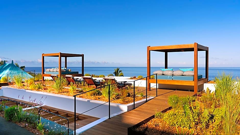 Blue Margouillat Seaview Hotel