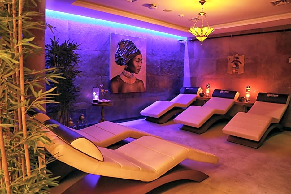 Tuzla Garden Hotel and Spa