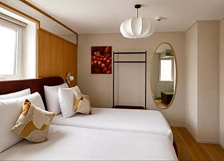 Urban Twin Room
