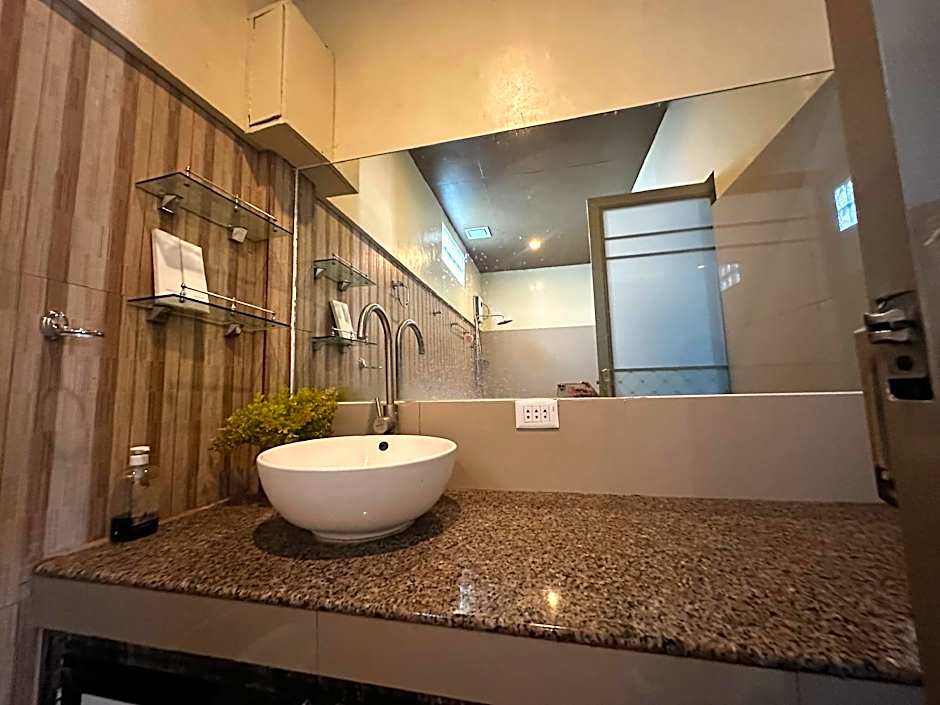 Agathas Hotel powered by Cocotel