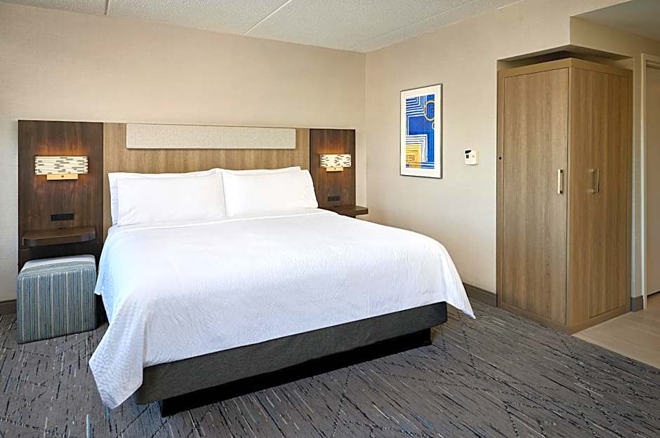 Holiday Inn Express & Suites Kitchener Southeast By IHG