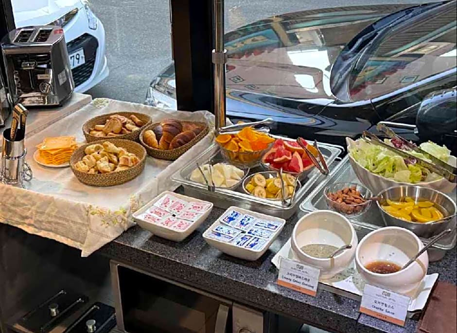 Rivertain Hotel Gyeongju