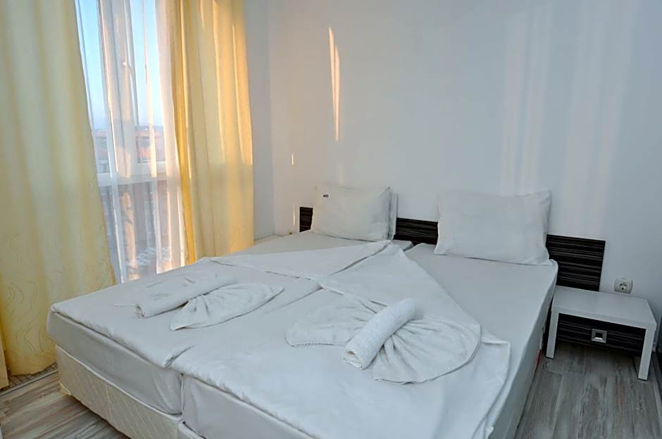 Boutique Suites Rainbow 4