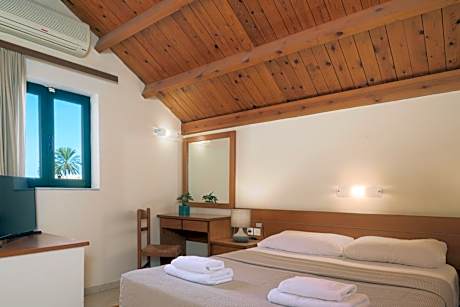 Maisonette with Sea View