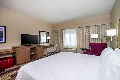 King Room with Roll-In Shower - Mobility and Hearing Access