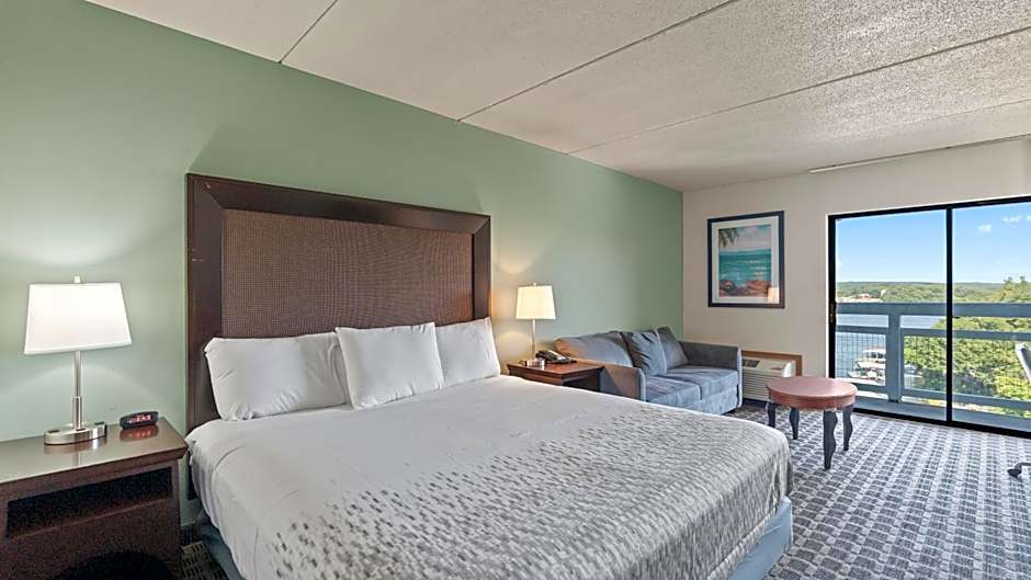 Inn at Grand Glaize