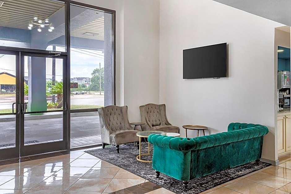 Days Inn by Wyndham Victoria TX East