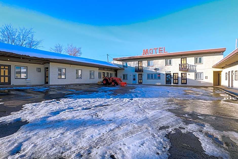 Love Hotels Silver Street by OYO at Hurley WI