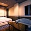 HOTEL TO