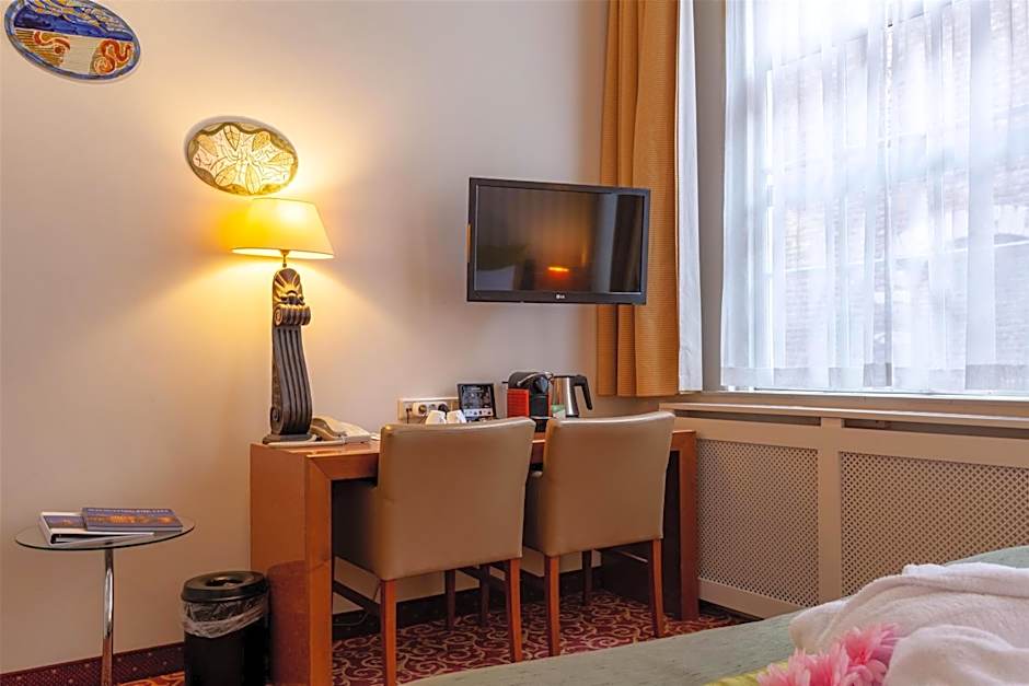 Grand Museum Hotel, BW Signature Collection