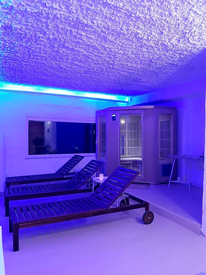 LA GROTTA Bed and Breakfast