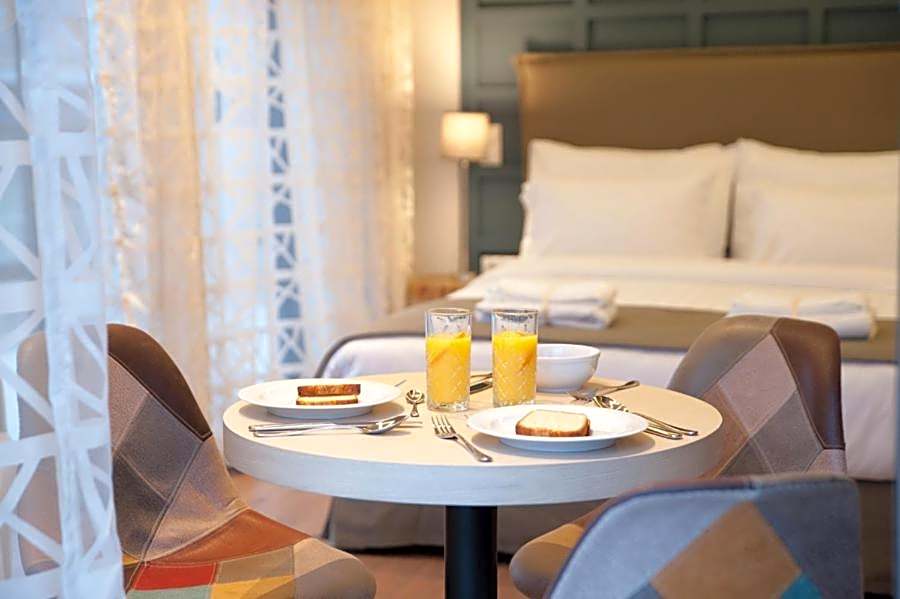 Athens Platinum Rooms and Suites