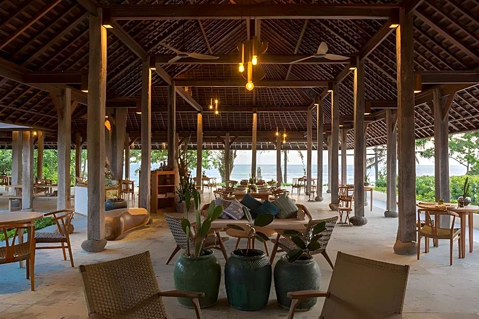 Komaneka at Keramas Beach