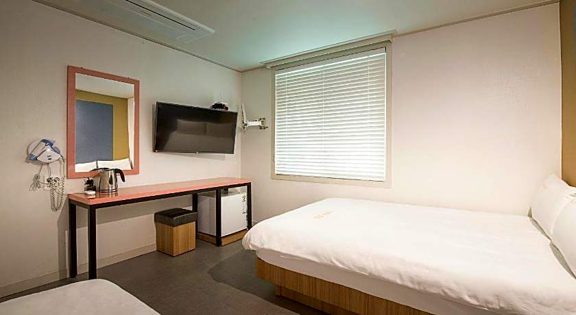 Champion Hotel