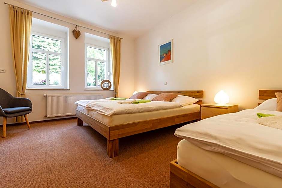 Apartmány nad Šlikovkou