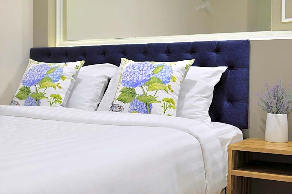 De Lavender Bangkok Hotel