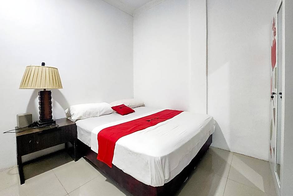 RedDoorz @ Permata Hijau Batu Aji Batam