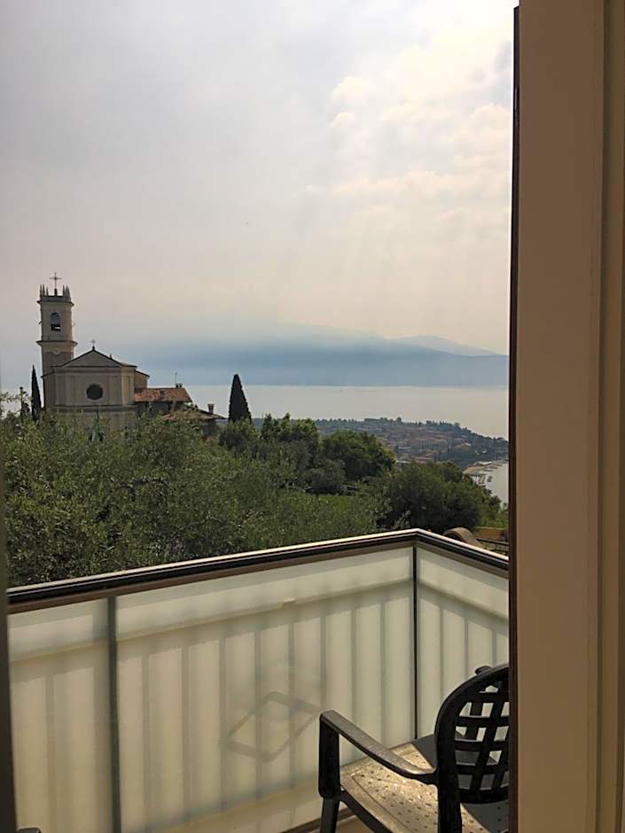 Belvedere Hotel & Villa