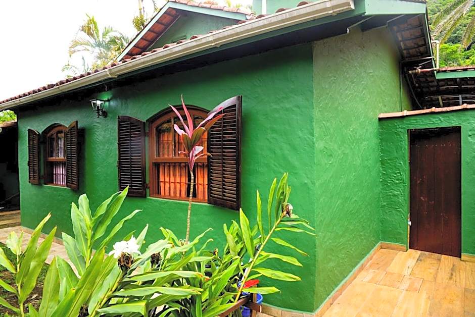 Casa Completa c Piscina e 500m da Praia -3 Quartos