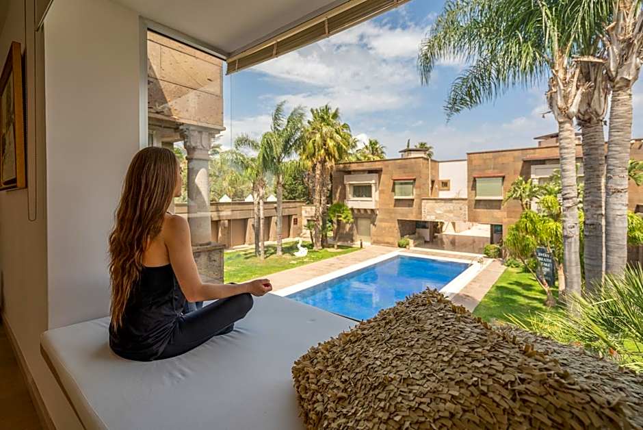 Casa dell'Arte Hotel of Arts & Leisure