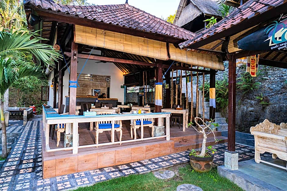 Song Lambung Beach Huts