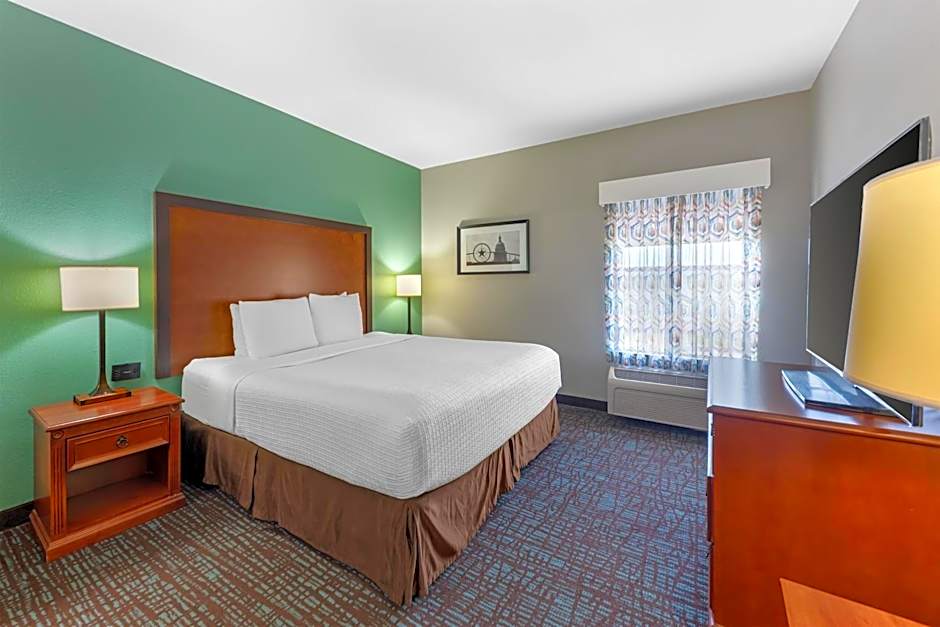 Best Western Plus Georgetown Inn & Suites
