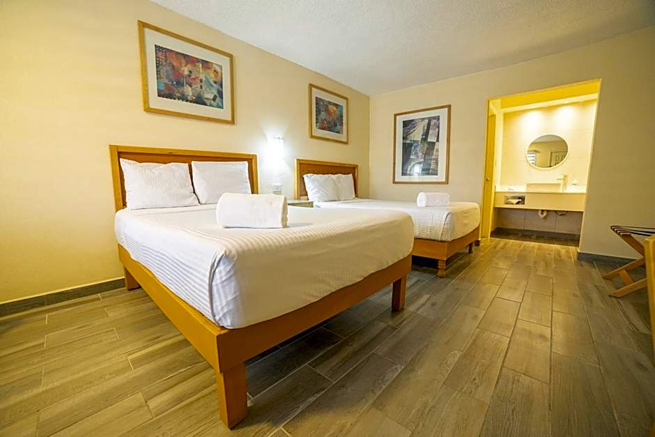 Photo 1 of 4 of 2 Double Beds