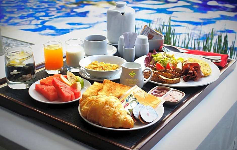 Montana Premier Senggigi