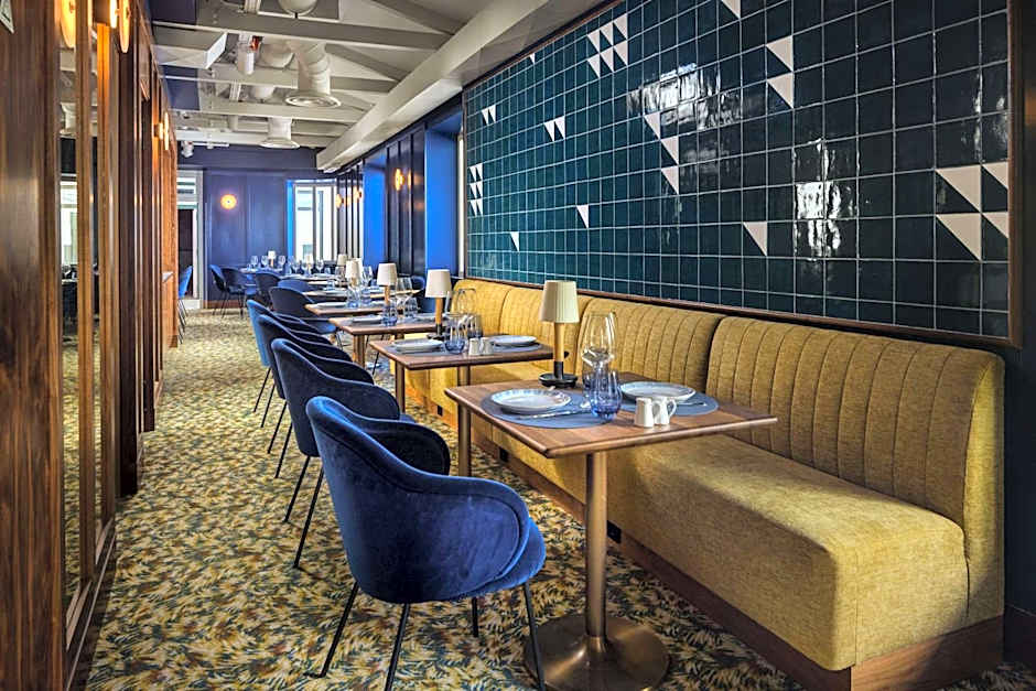 Duo Hotel Lisbon, Curio Collection by Hilton