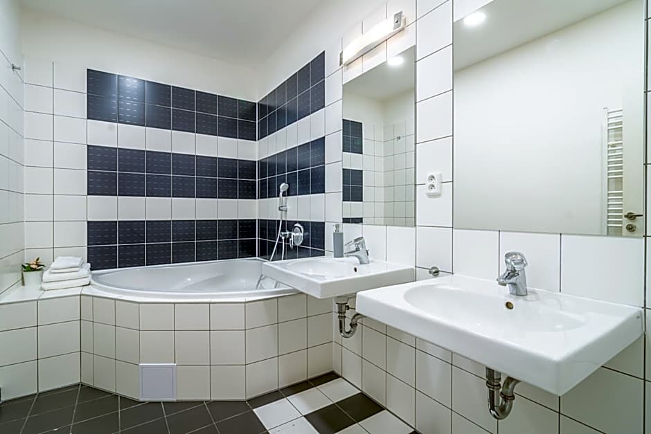 Royal Road Residence