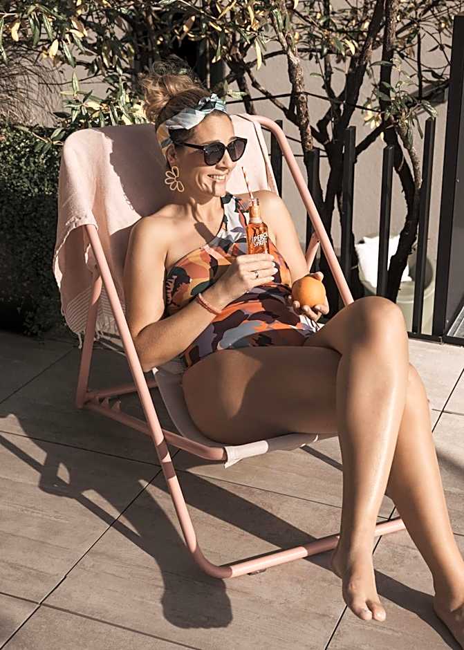 GOING TRIPLE A apartments EAST