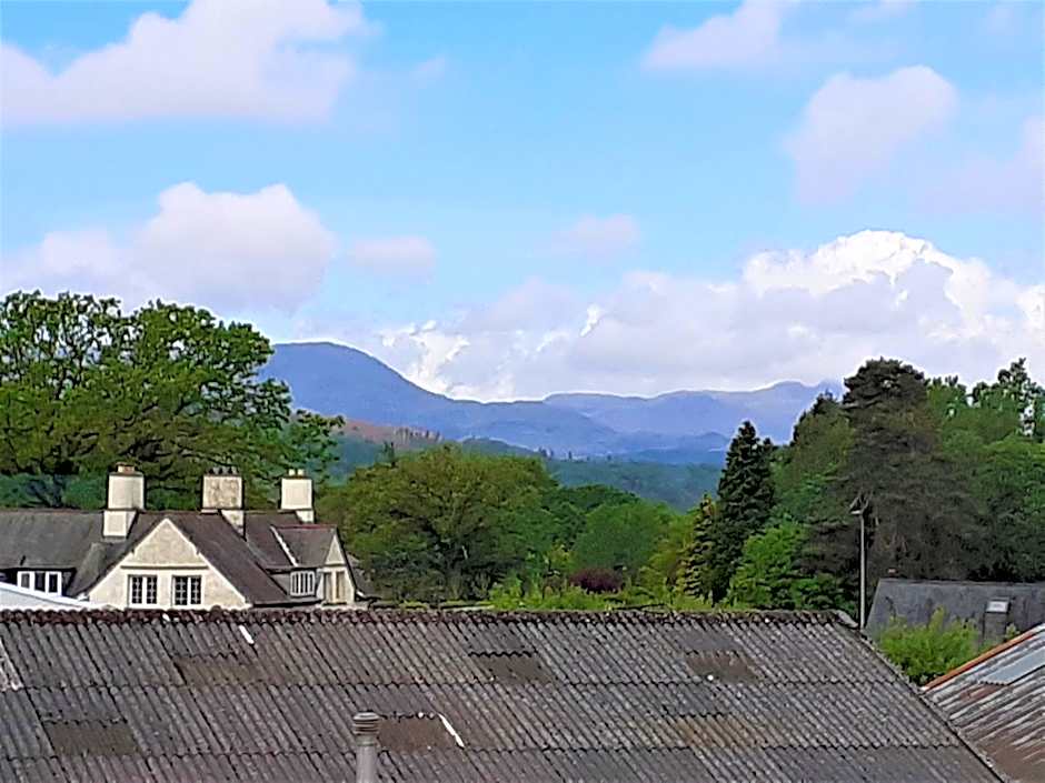 Brook House ― Free on-site car park