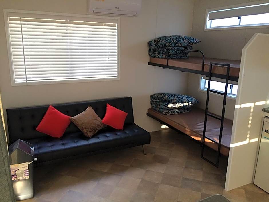 Riviera Caravan Park